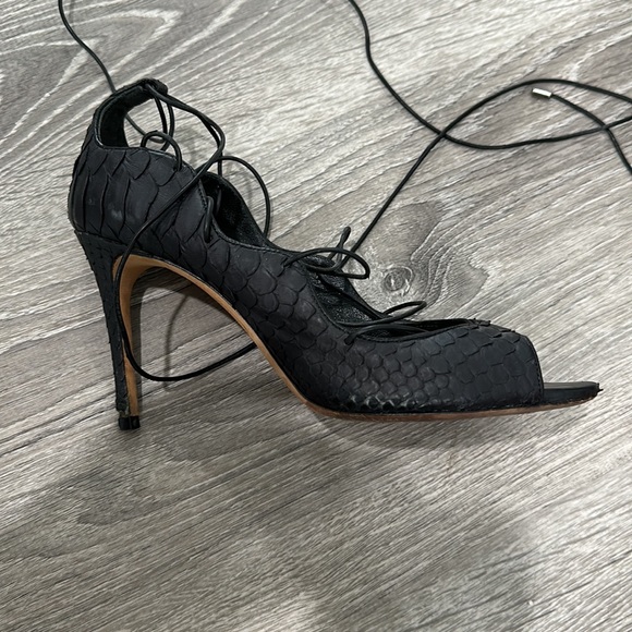 Alexandre Birman Donna Black Python Textured Leather Lace Up Heels Size 39 - Picture 6 of 9